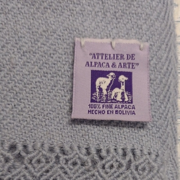 Attelier De Alpaca & Arte 100%alpaca Elegant Gray Fringed Scarf - Picture 2 of 8